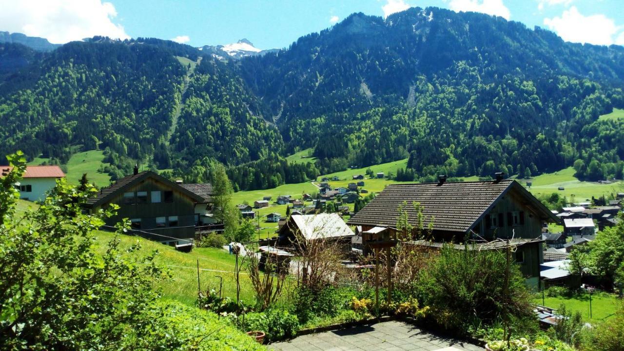 Gaestehaus Lutz Hotel Mellau Exterior photo